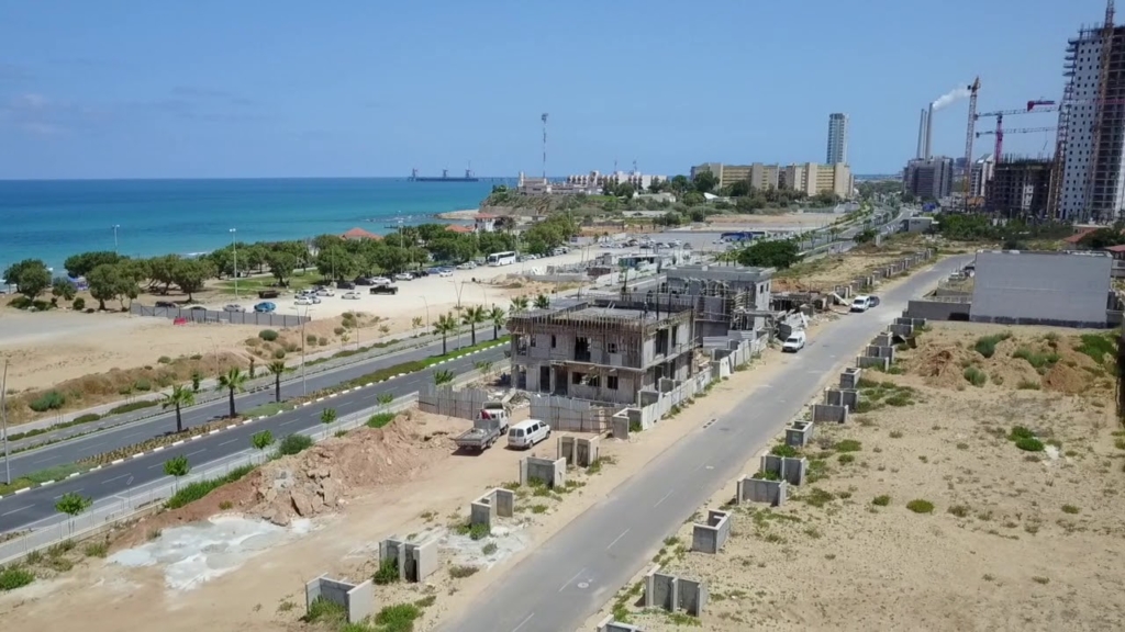 Hadera, Cesarit project, construction of villas facing the sea - Israland - 03.07.2018